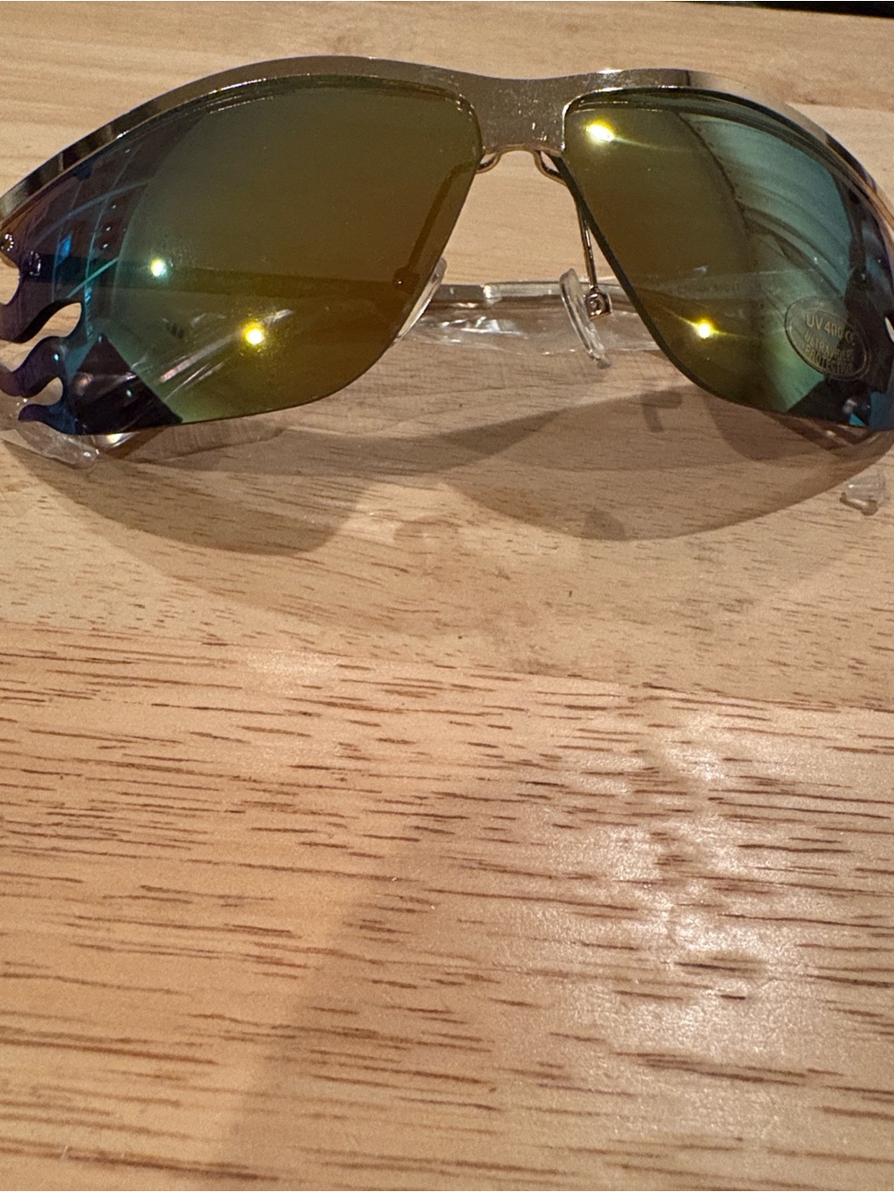 Women's Mirrored Green Lens Sunglasses